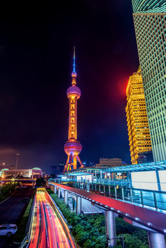 中國上海東方明珠塔夜景風(fēng)光