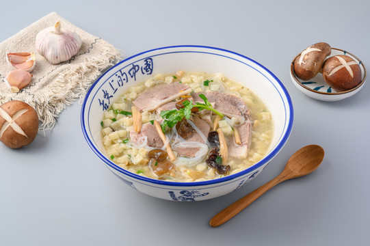 羊肉泡饃