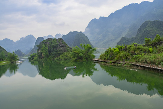 山水河流自然風(fēng)光