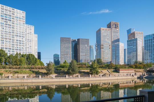 北京建外CBD建筑和通惠河風(fēng)光