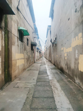 狹窄街道