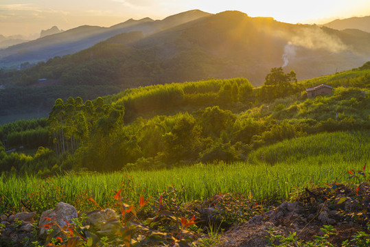 夕陽風(fēng)光山水背景唯美風(fēng)景
