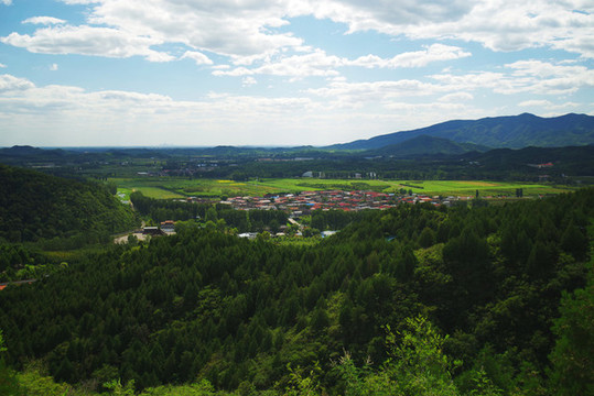 圣泉山旅游風(fēng)景區(qū)