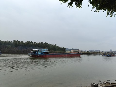 河流