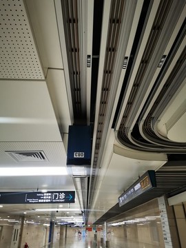 鄭大一附院藥箱軌道