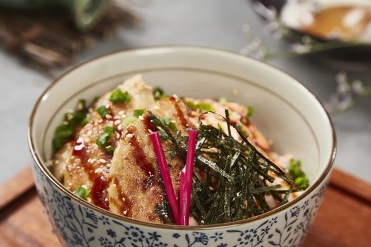 三文魚鵝肝飯