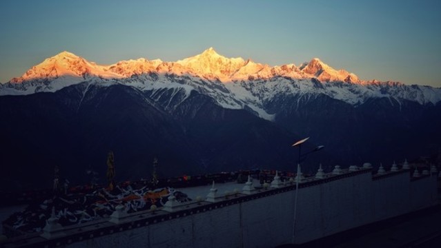 梅里雪山