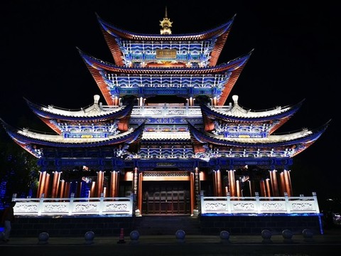 中式古建塔樓