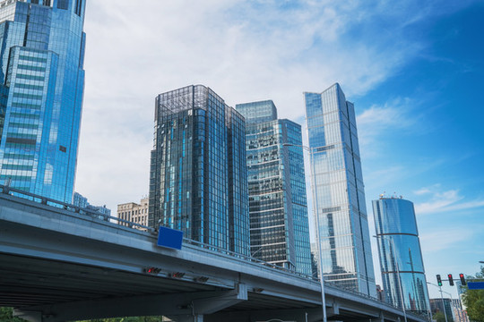 北京建國門大街的建筑和立交橋