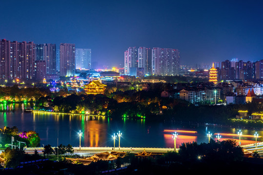 中國(guó)江蘇泰州鳳城河夜景風(fēng)光
