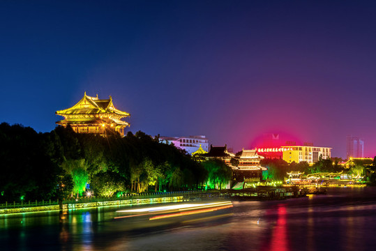 江蘇泰州鳳城河景區(qū)鳳城河夜景