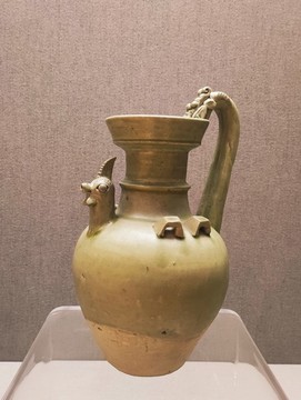 隋朝青瓷龍柄四系盤口雞首壺