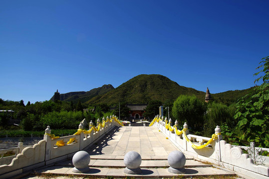 北方巨剎云居寺