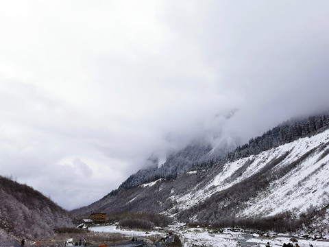 海螺溝紅石灘