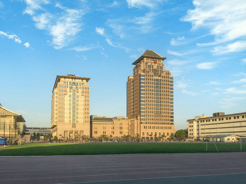 北京大學(xué)燕園大廈和王克楨大樓