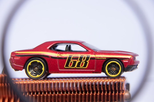 玩具汽車