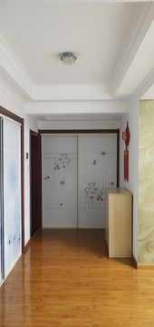 房間走廊的裝修布局