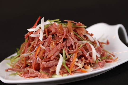 手撕牛肉