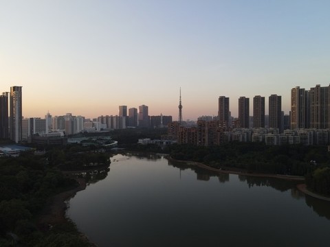 亞藝湖傍晚