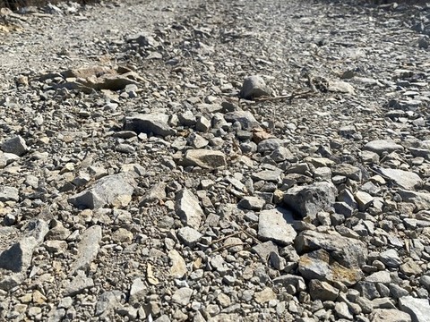 石子路