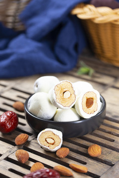 杏仁奶棗