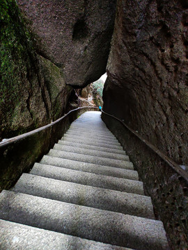 山路