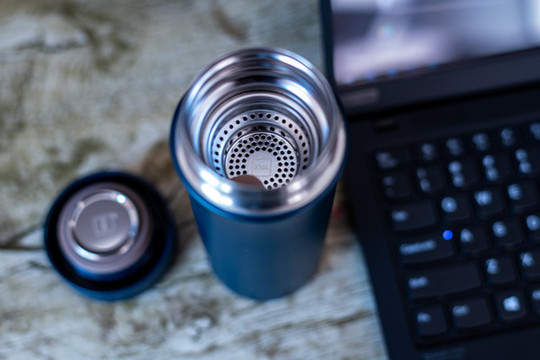 不銹鋼保溫杯水杯