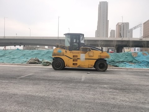 壓路機