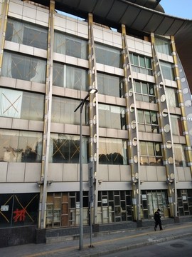 現(xiàn)代建筑