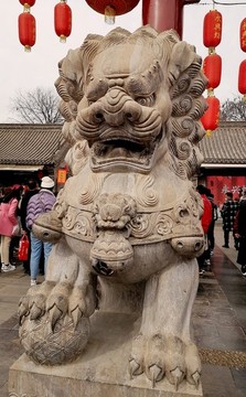 牌樓門前石獅