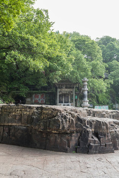 中國(guó)蘇州虎丘山風(fēng)景區(qū)的千人石