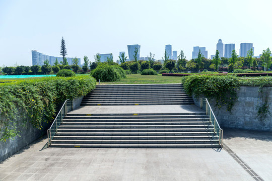 成都地鐵錦城廣場出站口樓梯臺階
