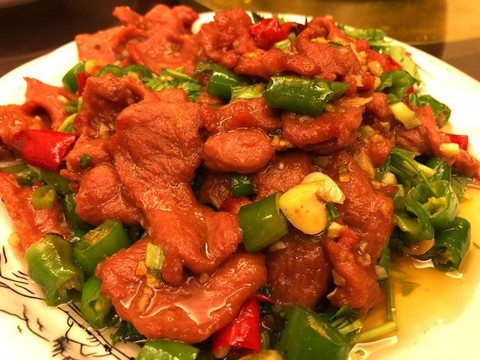 爆炒黃牛肉
