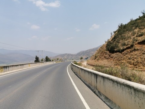 柏油瀝青路面