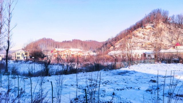 雪山陽光