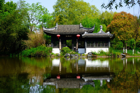 鎮(zhèn)江招隱風景區(qū)