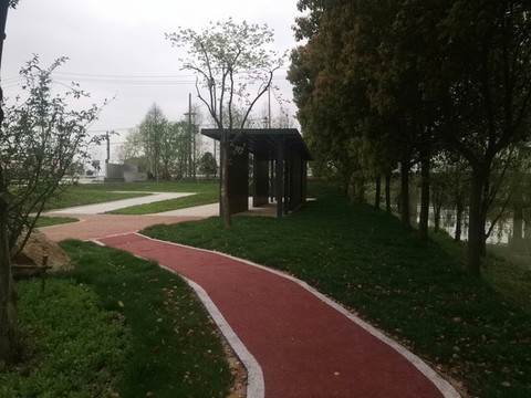 家門口的公園