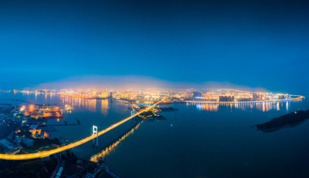 汕頭海灣大橋夜景