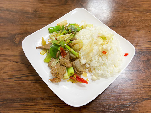 豬肝蓋飯