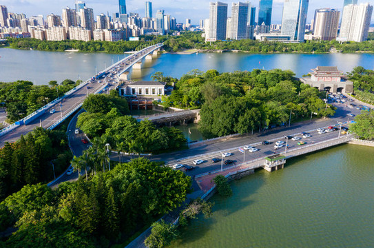 惠州朝京門與惠州大橋
