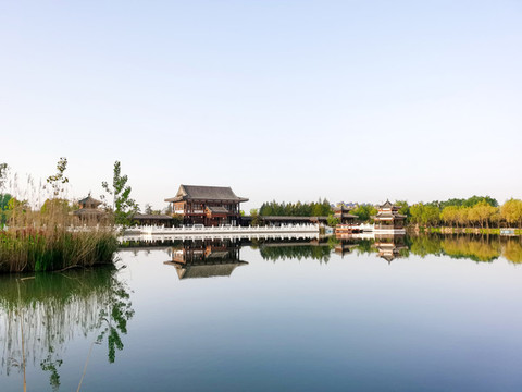 南湖濕地公園風(fēng)光
