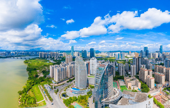 惠州市東江沿岸城市風(fēng)光