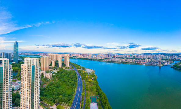 惠州市東江沿岸城市風光
