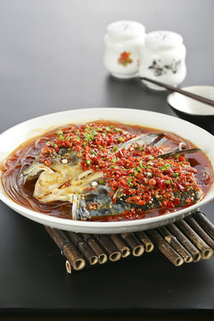剁椒魚頭