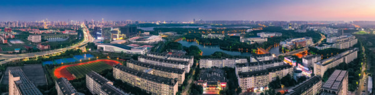航拍南昌大學(xué)前湖校區(qū)