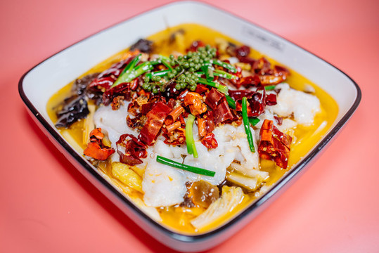 酸湯魚(yú)