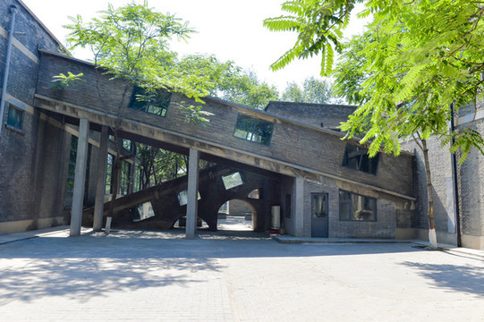 工業(yè)樓梯