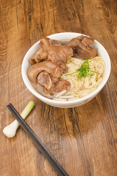 豬腳面