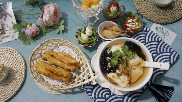 中式文藝早餐豆腐腦油條