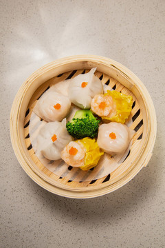 蝦餃拼燒麥